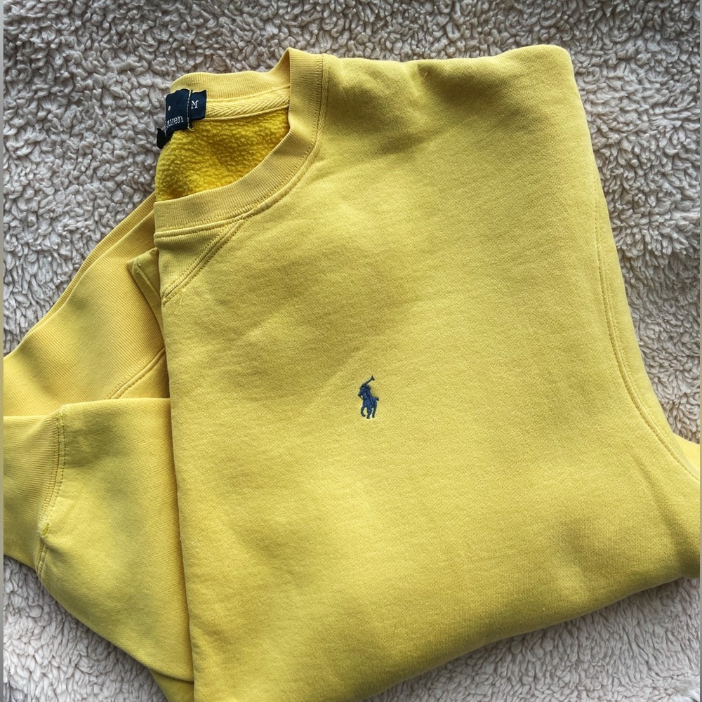 RALPH LAUREN Yellow Pony Embroidered Crewneck Sweatshirt, Medium
